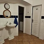 U Bertholda Σαλέ *